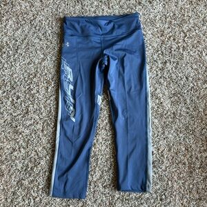 Under Armour capri compression leggings sz s